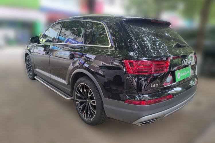 Used Audi Q7 2016 45 TFSI Technology Edition Rear Left 45 Deg