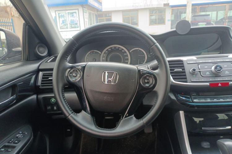 Used Honda Accord 2016 2.0L Elite Edition Steering Wheel