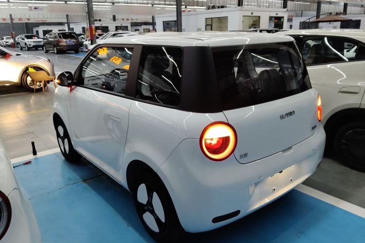 Used CHANGAN NEVO Lumin 2025 205 km Xiangqin Version
