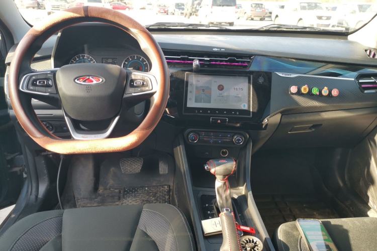 Used Chery Tiggo 3X 2024 1.5L CVT Excellence Edition Center Console