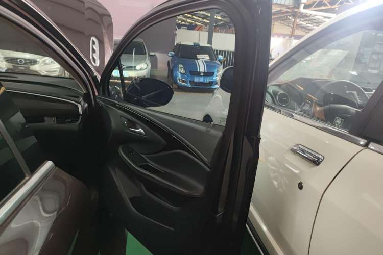 Used Buick Envision 2018 20T Two-Wheel-Drive Leading Model
