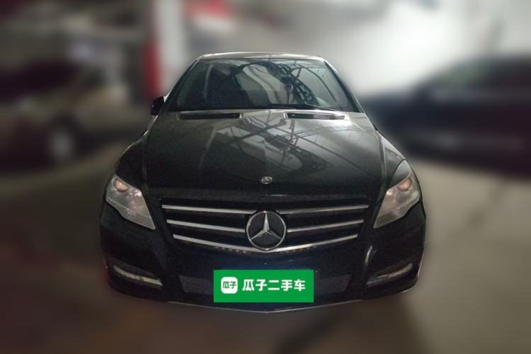 Used Mercedes-Benz R-Class 2014 R 320 4MATIC Luxury Model Front