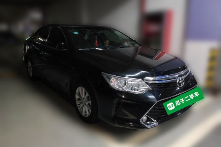 Used Toyota Camry 2016 2.0G 10th Anniversary Leading Edition
