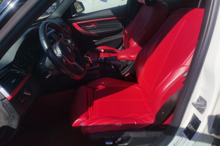 Used BMW 3 Series 2019 320i M Sport Package
