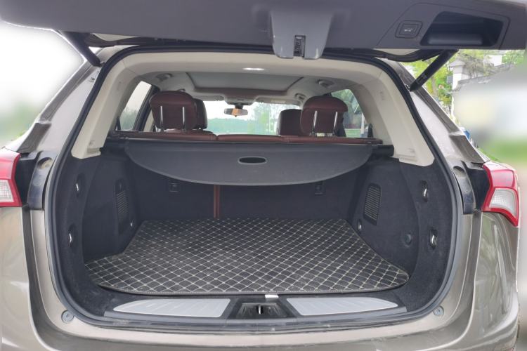 Used Buick Envision 2019 20T Two-Wheel Drive Luxury Version China V Standard Trunk