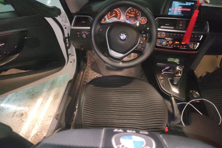 Used BMW 3 Series GT 2018 320i Sport Edition