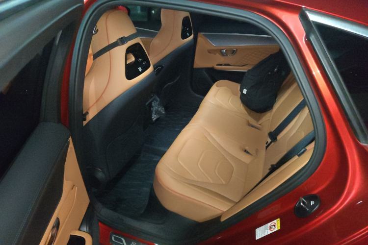 Used BYD Han 2022 DM-i 121KM Prestige Model