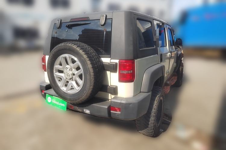 Used BAIC Off-Road BJ40 2016 40L 2.3T Automatic Two-Wheel Drive Prestige Edition