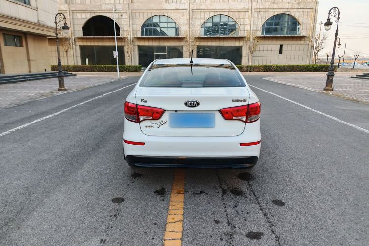 Used Kia K2 2015 Sedan 1.4L MT GLS
