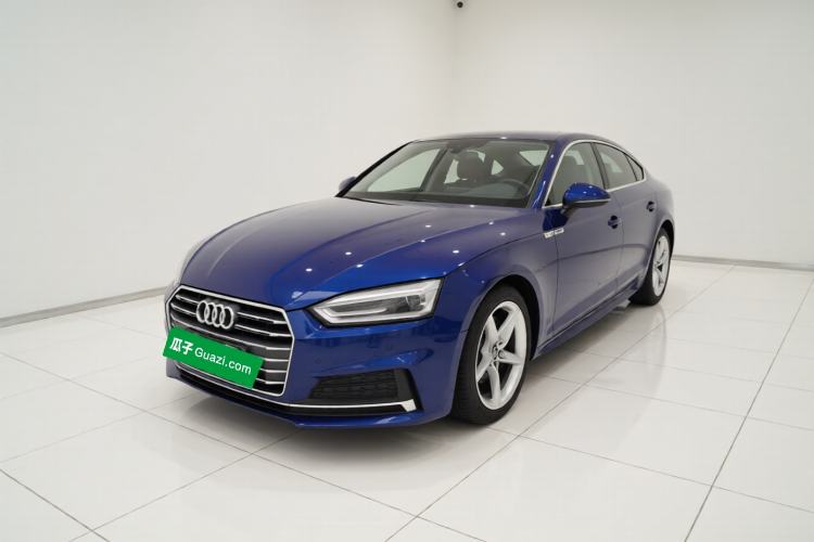 Used Audi A5 2017 Sportback 40 TFSI Fashion Model Guazi used car, China used car export, Used car for sale, Used cars, Cheapest cars for sale