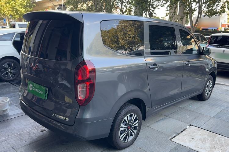 Used Wuling Hongguang New Energy 2024 All-Electric Model 300KM Standard Version