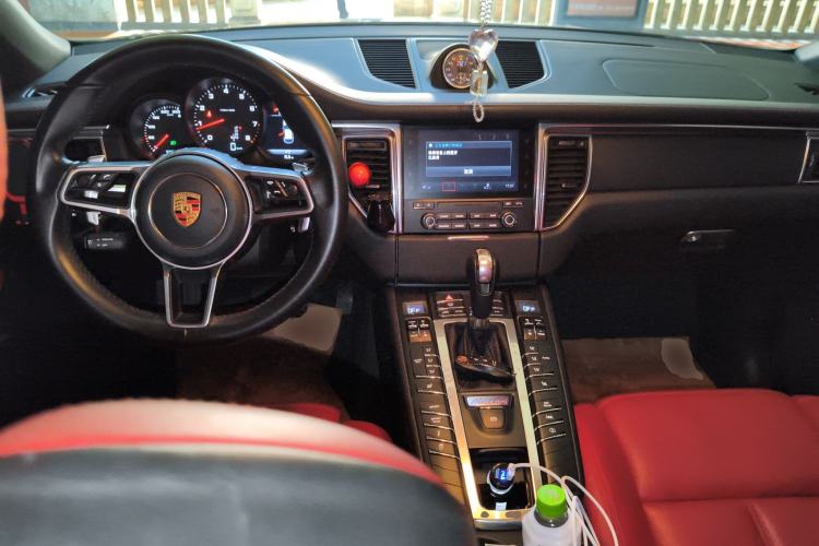 Used Porsche Macan 2017 Macan 2.0T
