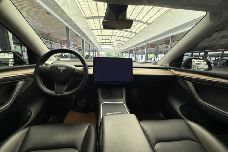 Used Tesla Model Y 2021 Standard Range Rear-Wheel Drive Version