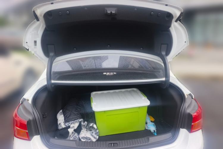 Used Buick Verano 2015 Sedan 20T Dual-Clutch Flagship Model Trunk