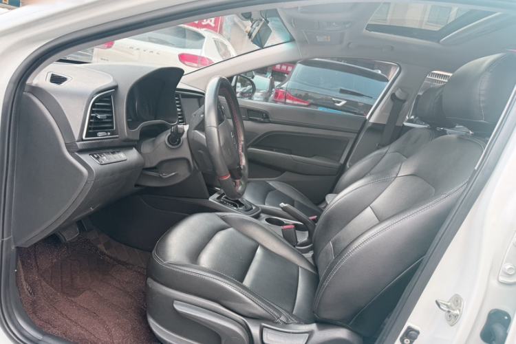 Used Hyundai Elantra (6th Generation / Lingdong) 2018 1.4T Dual-Clutch Xuan Dong · Dynamic Edition
