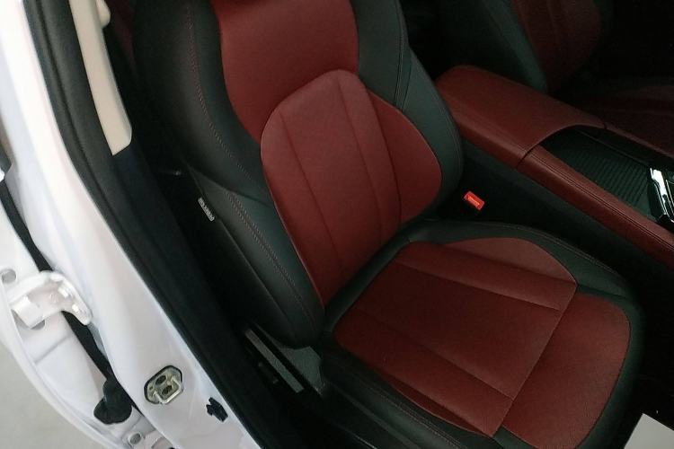 Used Dongfeng Aeolus AX7 2023 Mach Edition 1.5T DCT DF31
