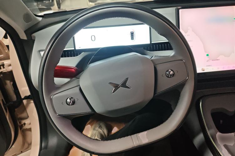 Used XPeng MONA M03 2024 620 with Ultra-Long Range Steering Wheel