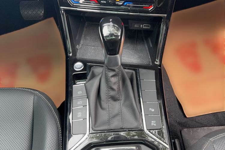 Used Volkswagen Passat 2023 Facelift 330TSI Luxury Edition
