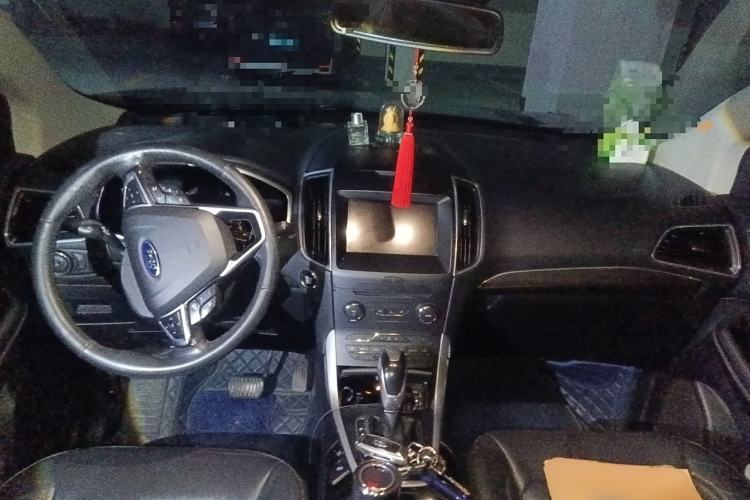 Used Ford Edge 2016 EcoBoost 245 Four-Wheel Drive Titanium Edition 7-Seater
