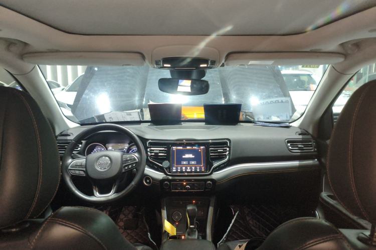 Used Jeep Grand Commander 2018 2.0T Four-Wheel Drive Smart Enjoyment Version China V Emission Standard