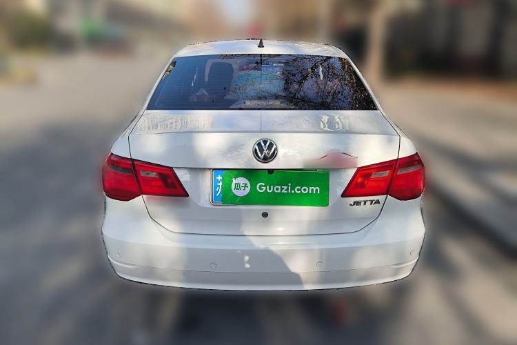 Used Volkswagen Jetta 2013 1.6L Manual Fashion Edition