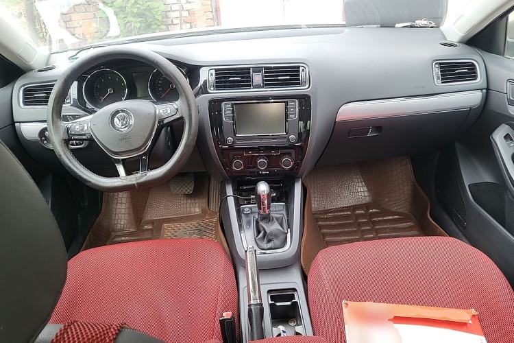 Used Volkswagen Sagitar 2018 1.6L Automatic Comfort Model
