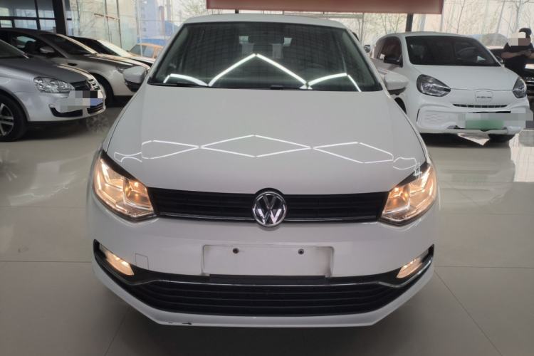 Used Volkswagen Polo 2016 1.6L Automatic Comfort Model
