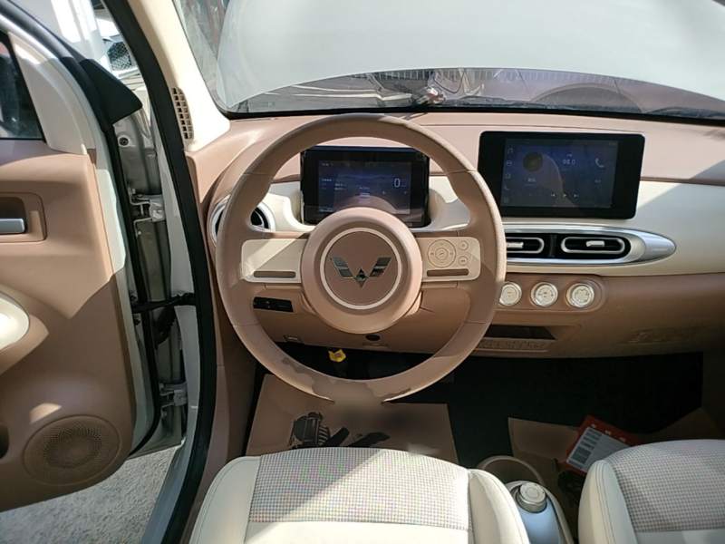 Used Wuling Hongguang MINIEV 2025 Four-Door Version Premium Edition — 10