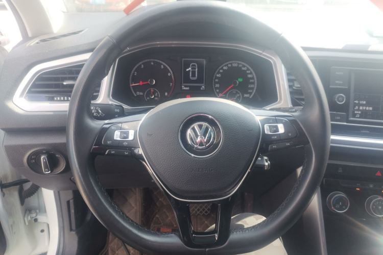 Used Volkswagen T-ROC 2020 280TSI DSG Two-Wheel-Drive Elite Version