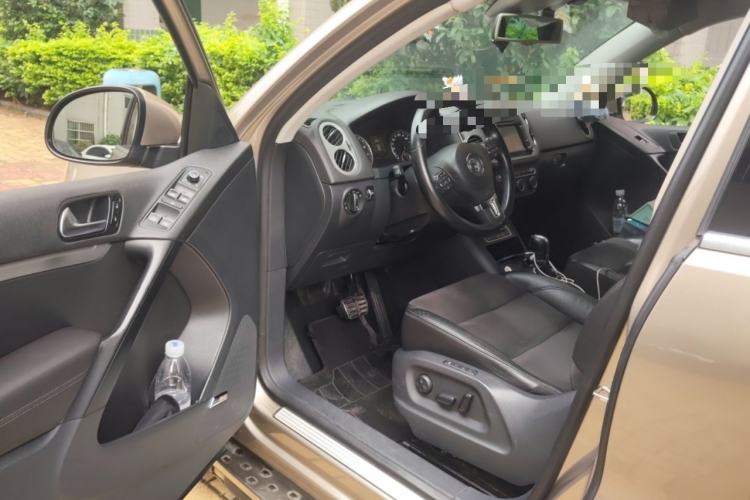 Used Volkswagen Tiguan 2013 2.0 TSI Automatic All-Wheel-Drive Flagship Edition