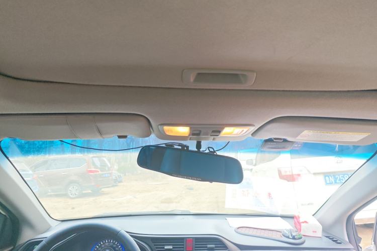 Used Honda Crider 2015 1.8L automatic luxury edition