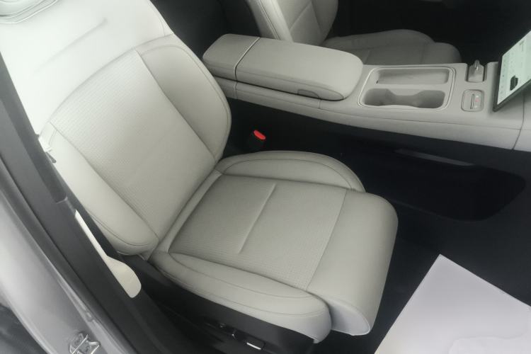 Used Nio ES6 2024 75 kWh
