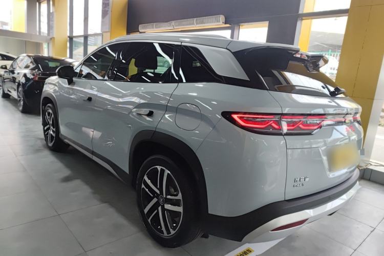 Used BYD Song L DM-i 2024 112 km Leading Edition Rear Left 45 Deg