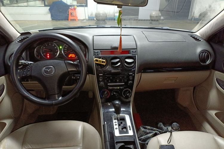 Used Mazda 6 2007 2.0L Automatic Luxury Version Center Console