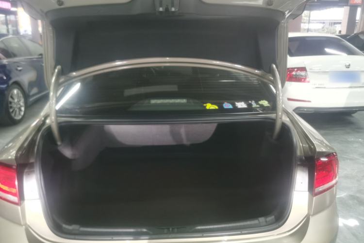 Used Volkswagen Lamando 2017 230TSI DSG Fashion Edition
