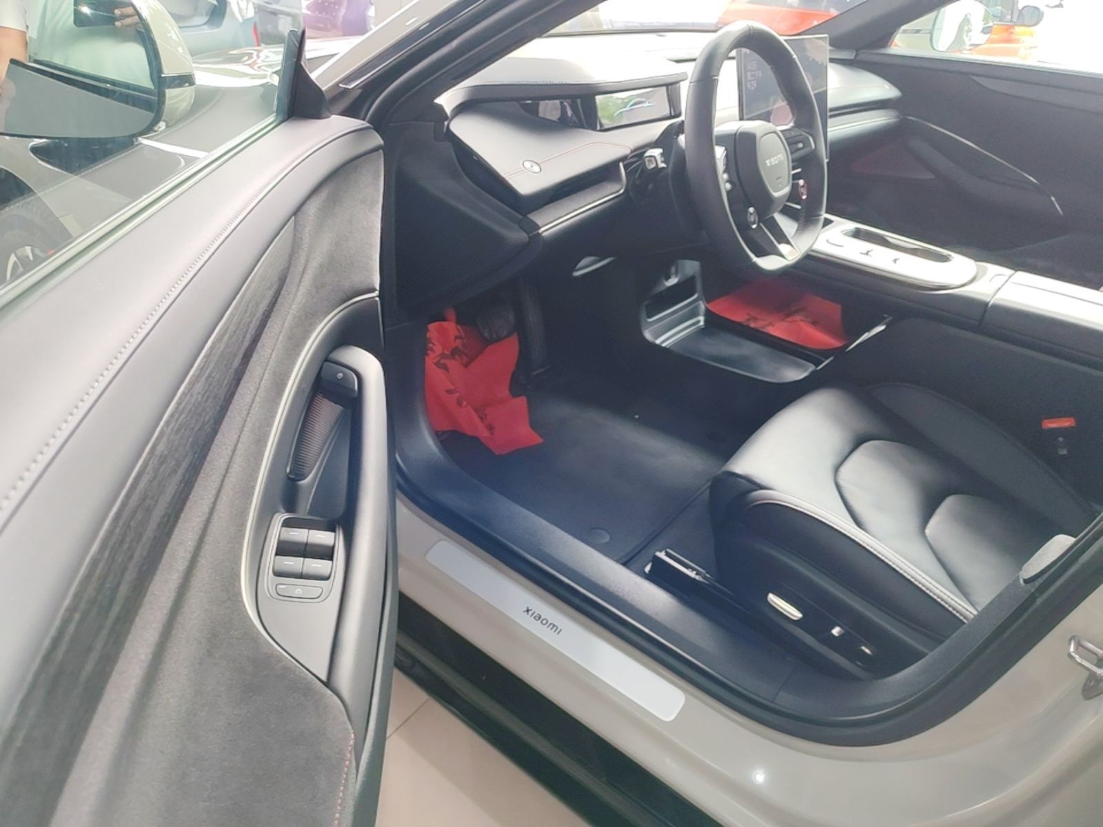 Xiaomi Auto SU7 2024 Rear-Drive Ultra-Long Range Advanced Pro-Level Intelligent Driving Version — снимка 18