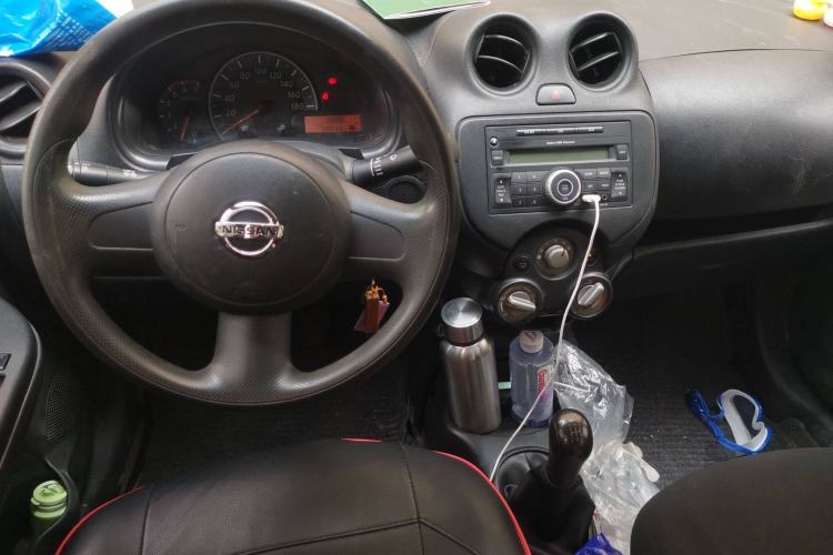 Used Nissan March 2015 1.2L Manual Easy-Enjoy Version
