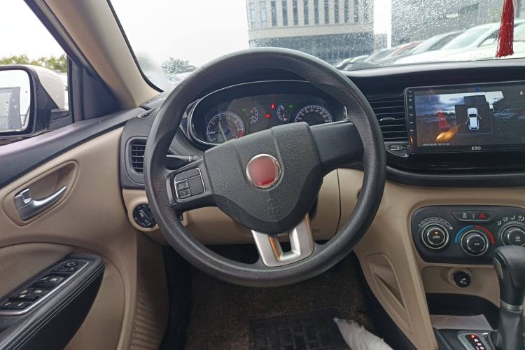 Used Fiat Viaggio 2012 1.4T Automatic Enjoyment Edition
