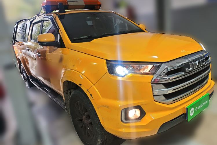 Used JMC Yuhu 7 2022 2.0T Automatic Diesel Two-Wheel Drive Comfort Plus Long Wheelbase Front Right 45 Deg