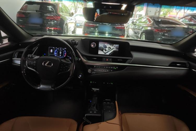 Used Lexus ES 2020 200 Luxury Edition