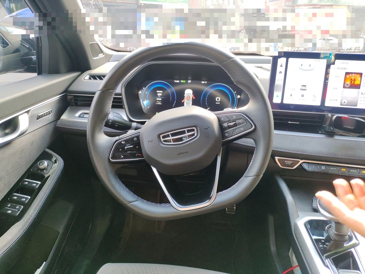 Geely Auto Preface 2024 2.0TD Xiaohan Edition — снимка 10