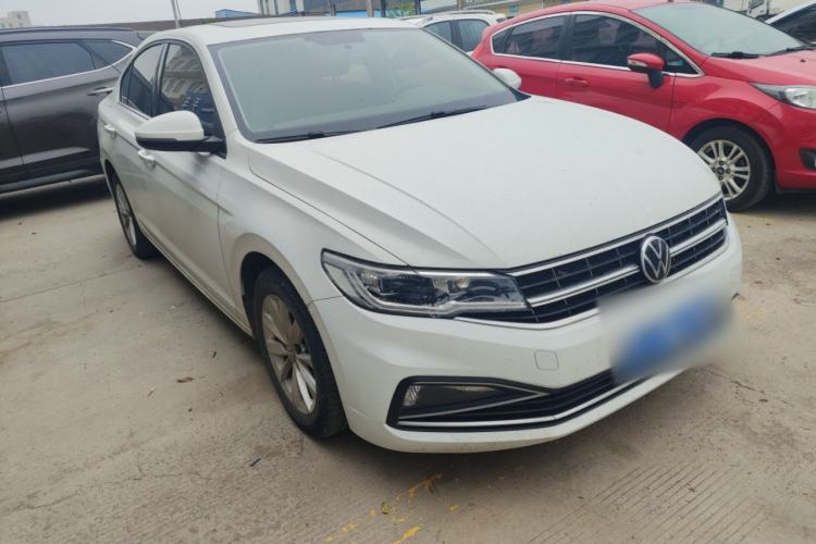 Used Volkswagen Bora 2021 1.5L Automatic Comfort Smart Connect Edition Front Right 45 Deg