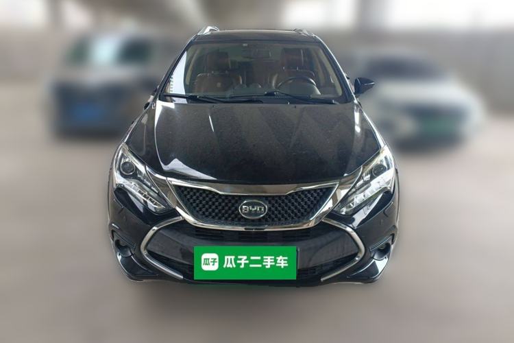 Used BYD Tang New Energy 2015 2.0T Four-Wheel-Drive Flagship Model
