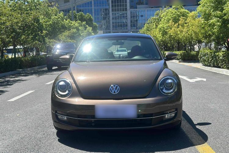 Used Volkswagen Beetle 2015 180TSI model
