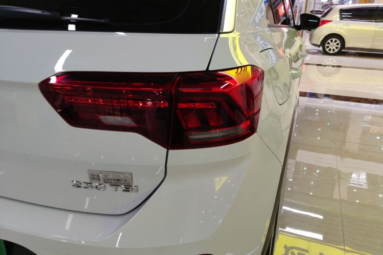 Used Volkswagen T-ROC 2020 230TSI DSG Two-Wheel Drive Advanced Version