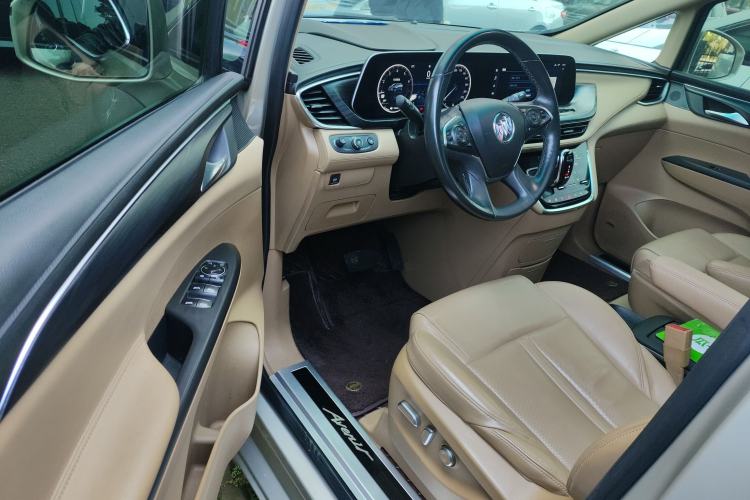 Used Buick GL8 2021 ES Land Cruiser 653T Flagship Model