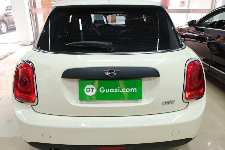 Used MINI 2019 1.5T ONE Five-Door Edition Rear