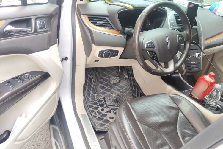 Used Lincoln MKC 2014 2.0T Two-Wheel-Drive Luxury Edition