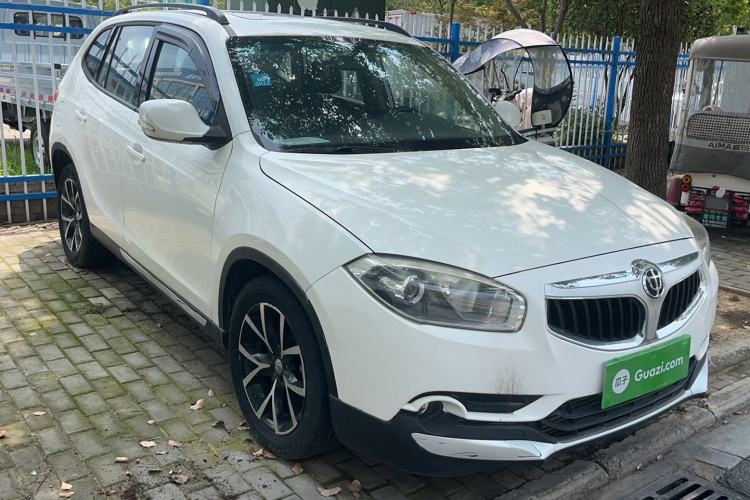 Used Brilliance V5 2014 1.5T Automatic Two-Wheel Drive Sport Model