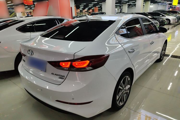 Used Hyundai Elantra (6th Generation / Lingdong) 2016 1.6L Automatic ZhiXuan · Luxury Version Rear Right 45 Deg